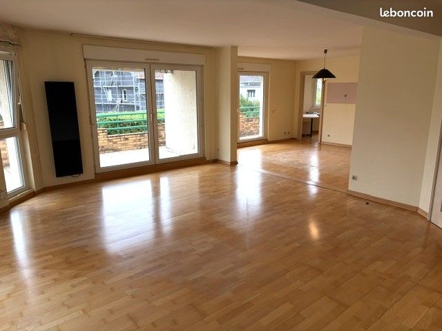 Appartement 4 pièces 128 m² · à Oberhausbergen · 128 m² · 421 000 €