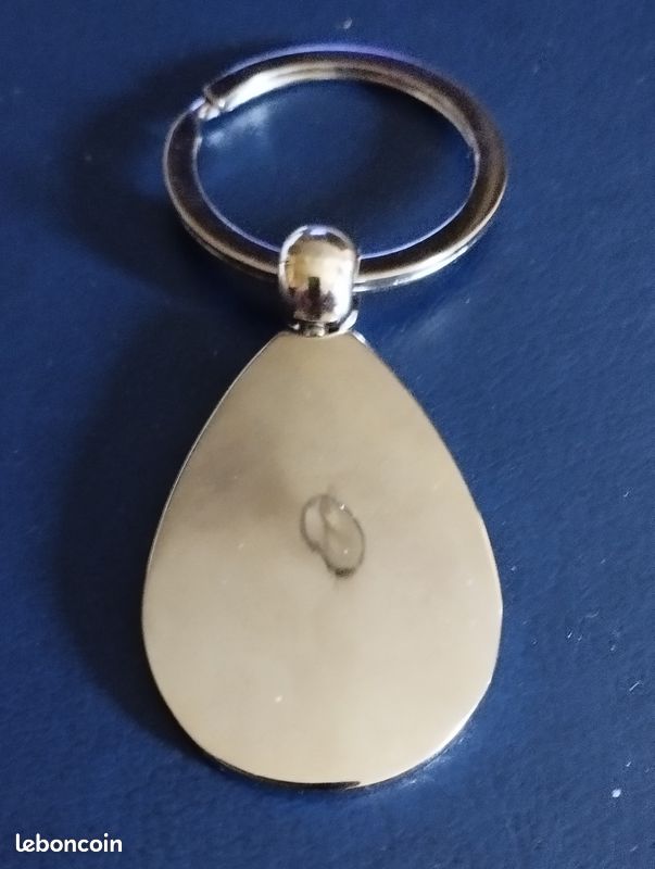 Porte-clés en métal argenté logo couleur SIMCA - NEUF dans son écrin (image 4)