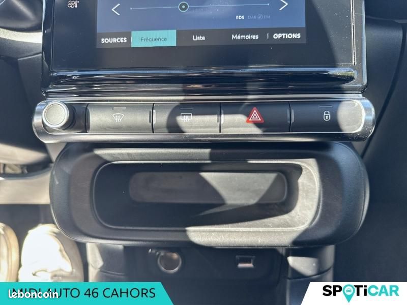 Citroen C3 1.2 PureTech 110ch S&S Feel Pack 124g (image 17)