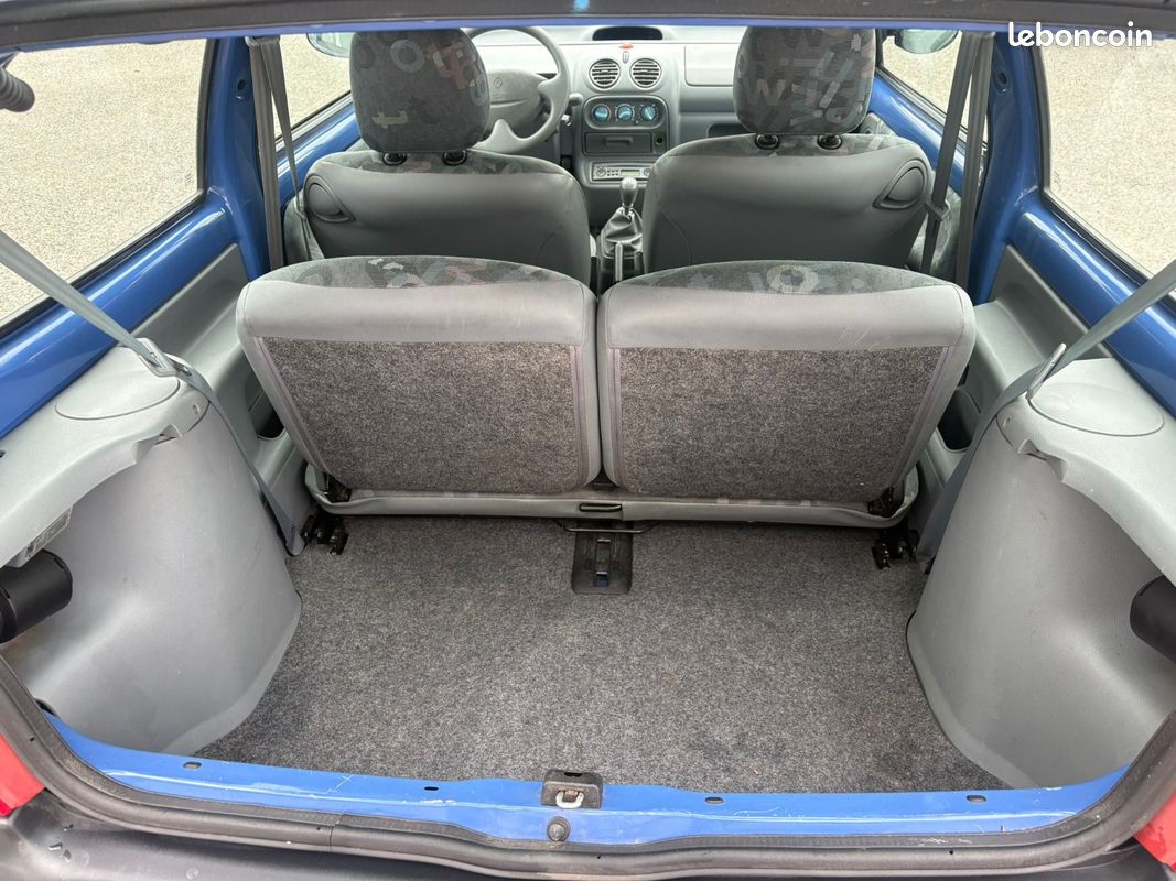 RENAULT TWINGO Emotion 1.2i 60 CV 118300 KM 01/2007 VITRES ÉLECTRIQUES CLIMATISATION (image 14)