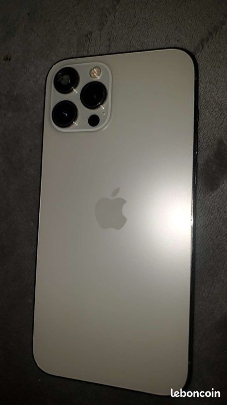 Vente IPhone 12 Pro Max Urgent (image 1)