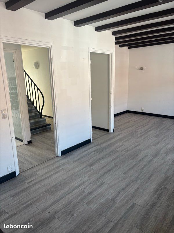 Immeuble 7 pièces 180 m² · à Lens · 180 m² · 260 000 €