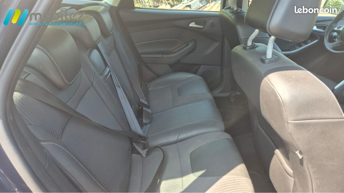 Ford Focus (break) (image 4)