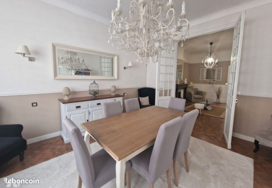 Maison 7 pièces 165 m² · à Saint-Quentin · 165 m² · 185 000 €