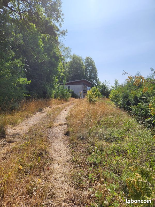Maison 3 pièces 148 m² · à Grancey-le-Château-Neuvelle · 148 m² · 79 000 €