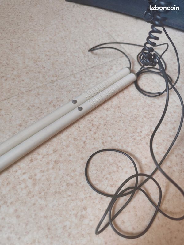 Realistic 700 concertmate + baguettes batterie (image 5)