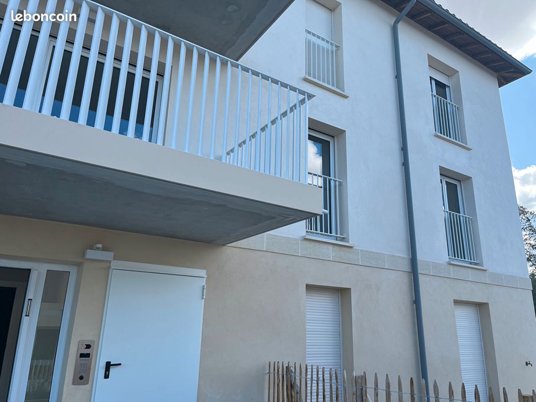 Appartement 2 pièces 43 m² · à Blanquefort · 43 m² · 700 €/mois