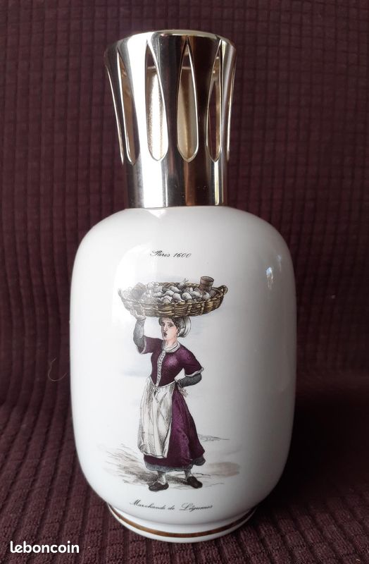 Lampe Berger Parfumée D'occasion - Modèle Paris En Céramique - Fonctionne Bien