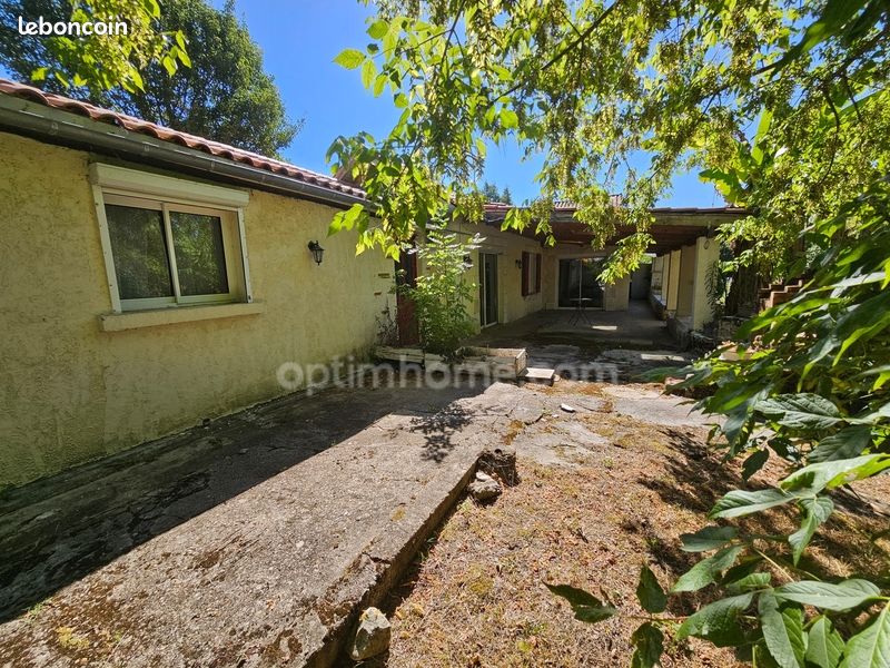Maison 3 pièces 81 m² · à Angoulême · 81 m² · 139 000 €