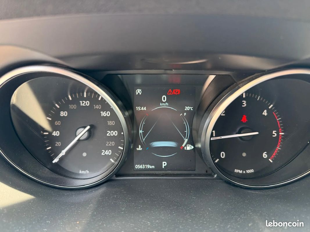 Range Rover Evoque 2.0 TD4 150ch - 2019 - 57 500 km - Caméra de recul - Faible kilométrage (image 14)