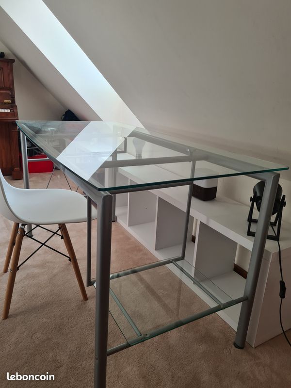 Bureau métal avec plateau en verre (image 2)