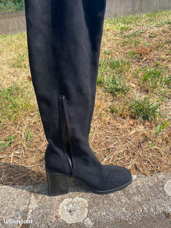 Bottes noires (image 3)