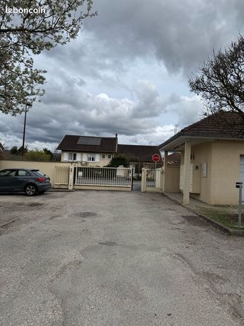 Maison mitoyenne T3