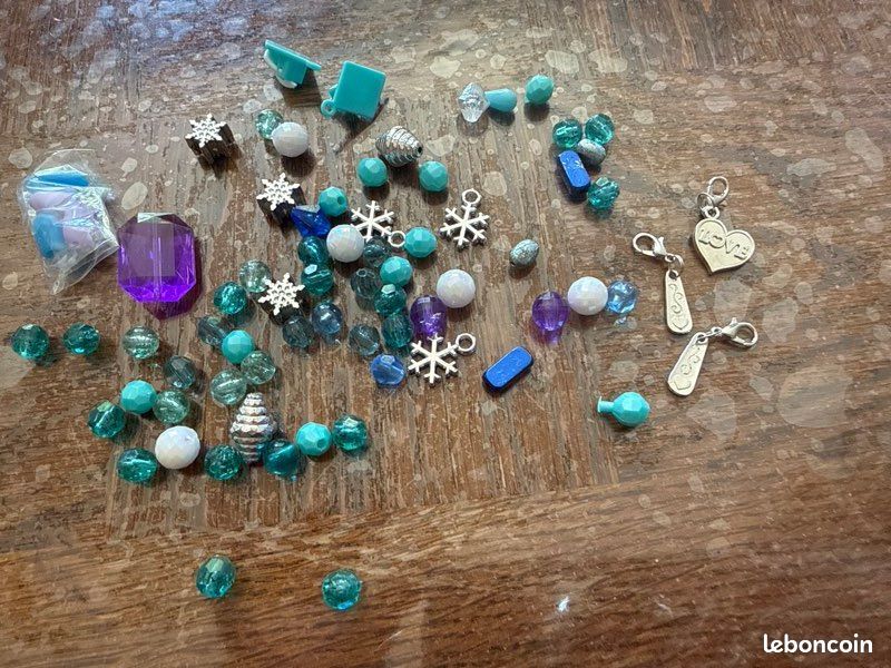 Perles bleu et étoile de neige (image 1)