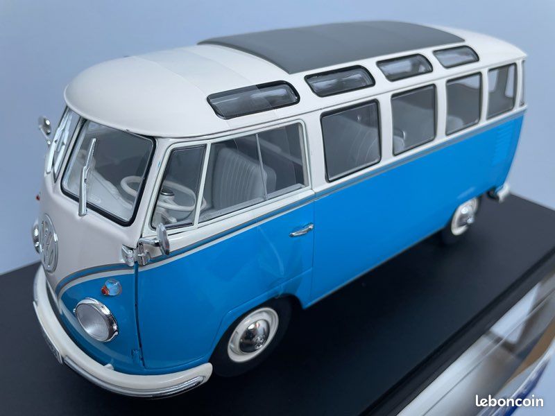 KOVOVÉ a RESIN MODELY | Volkswagen T1 Volkswagen T1 Samba Bus (1962) Modrá/Bílá - SOLIDO 1:18