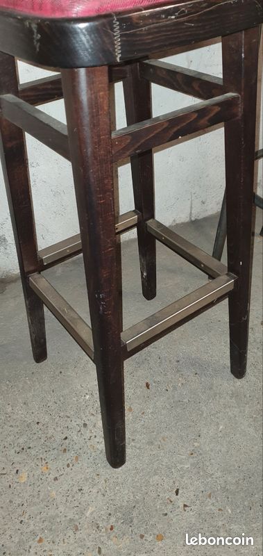 Tabouret haut en bois (image 5)