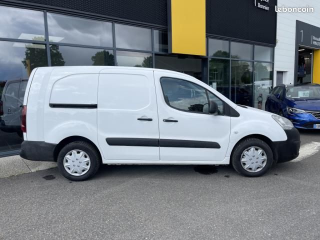 Citroën Berlingo FOURGON 21 L2 BlueHDi 100 CONFORT (image 4)