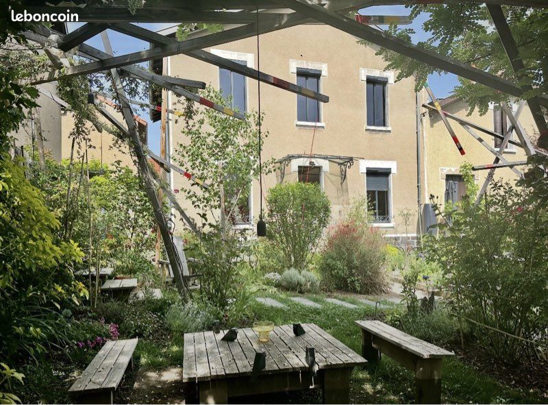 Appartement 2 pièces 26 m² · à Clermont-Ferrand · 26 m² · 650 €