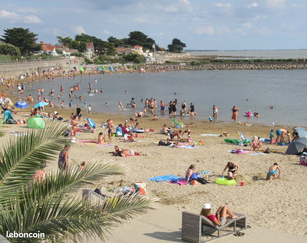 Gîte les Vagues, à 2 pas de la mer et du bourg, 1 à 6 prsonnes (image 14)