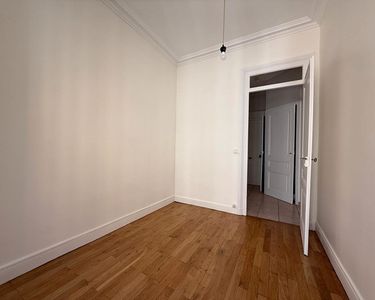 Appartement 294 250 € - 49 m²