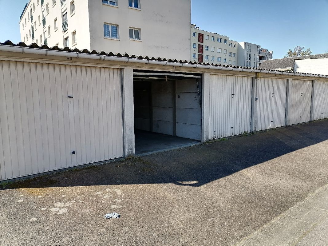 Garage fermé proche gare d'Orléans (image 3)