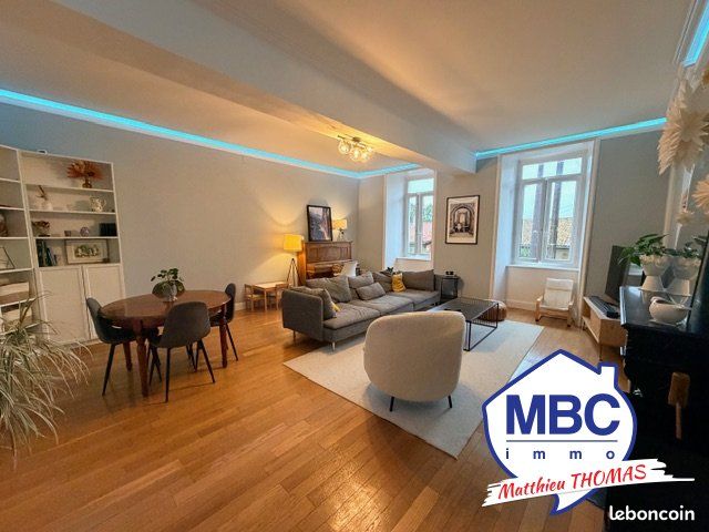 Maison 8 pièces 193 m² · à Sèvremoine · 193 m² · 355 990 €