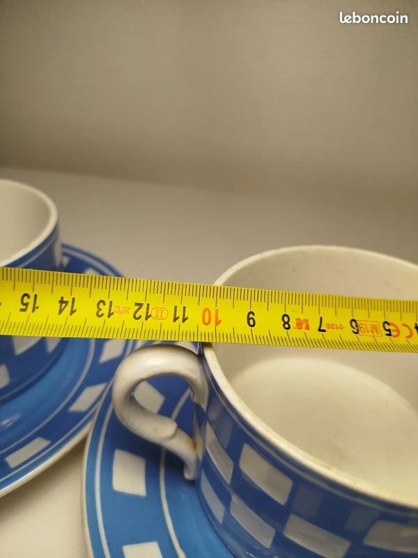 2 tasses anciennes Digoin Sarreguemines Art déco, damier bleu et blanc (image 8)