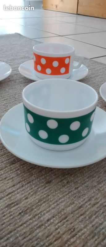 Grandes tasses en arcopal vintage (image 4)