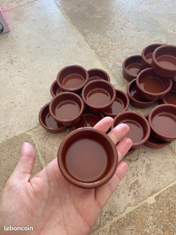 Lot de 22 mini moules terre cuite (image 2)