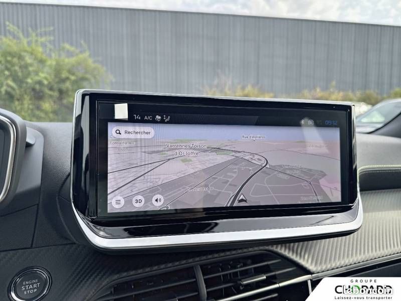 Peugeot 2008 Hybrid 145 e-DCS6 GT Exclusive (image 14)
