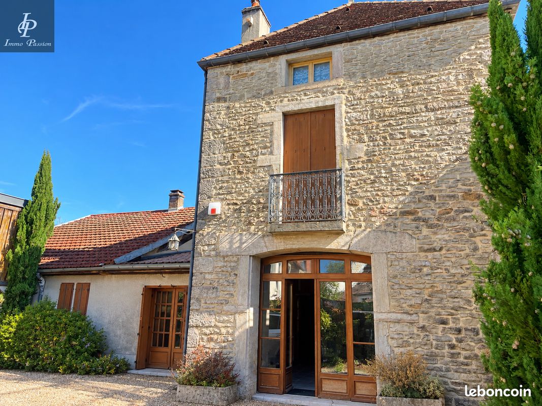 Maison 4 pièces 114 m² · à Gevrey-Chambertin · 114 m² · 289 000 €
