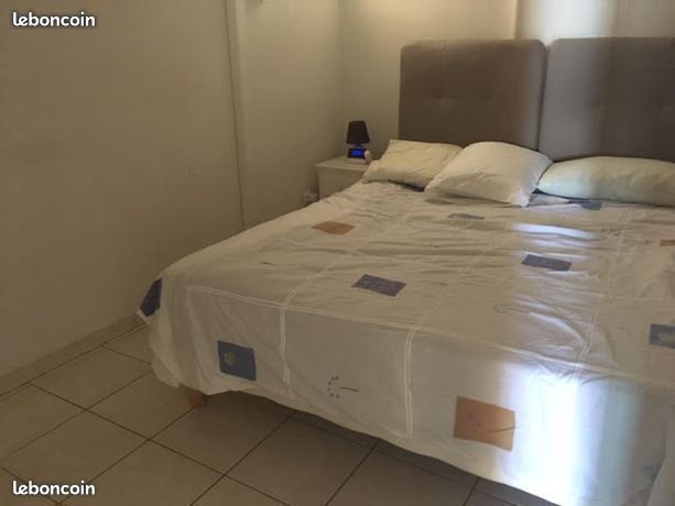 T2 classé superbe vue Etang Résidence RIV AZUR tes/vacanciers -Climatisation- WIFI (image 4)