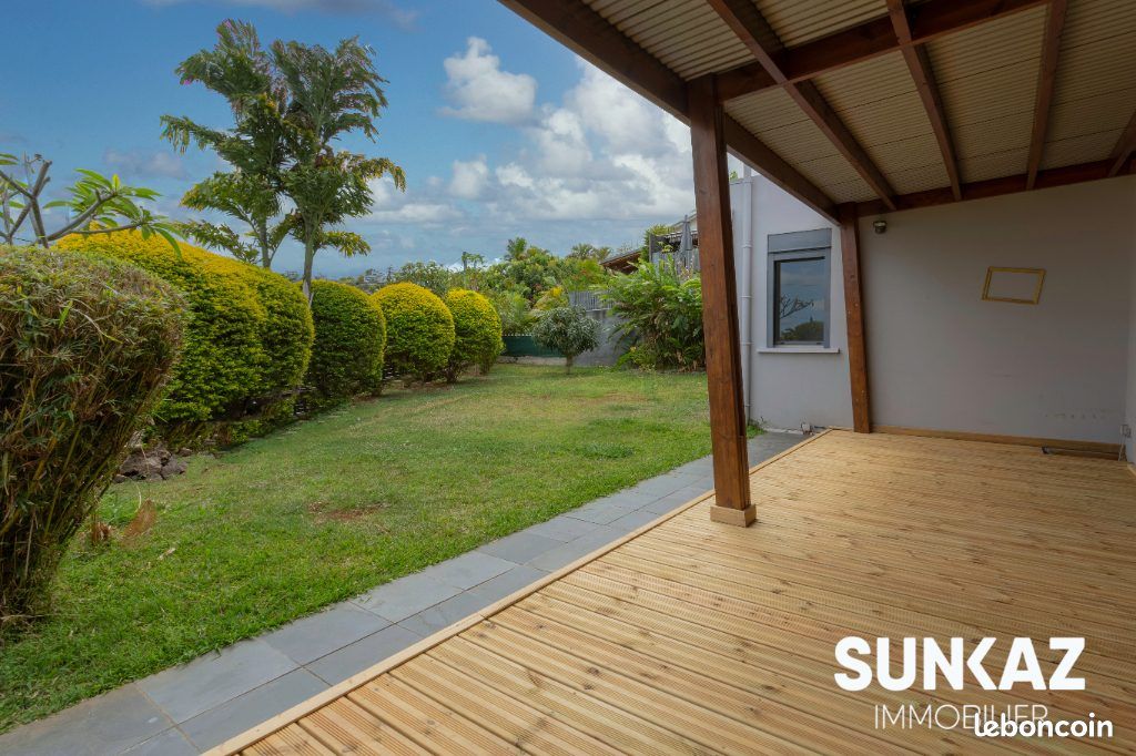 Maison 4 pièces 100 m² · à Le Tampon · 100 m² · 1 683 €