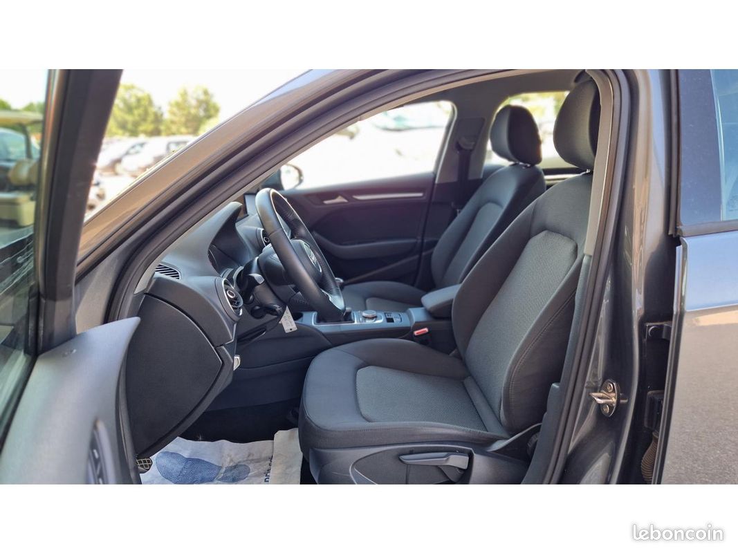 AUDI A3 Sportback 1.6 TDI - 110 Business Line (image 21)