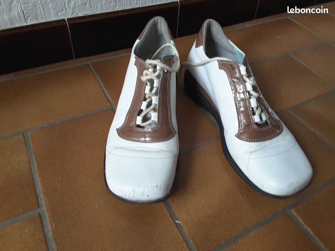 Baskets chaussures à lacet p 38 (image 2)