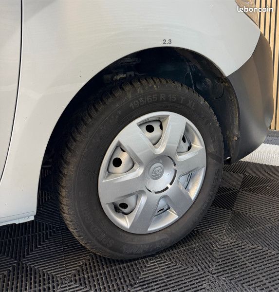 Renault KANGOO II EXPRESS MAXI 1.5 BLUE DCI 95CH GRAND VOLUME CONFORT (image 10)