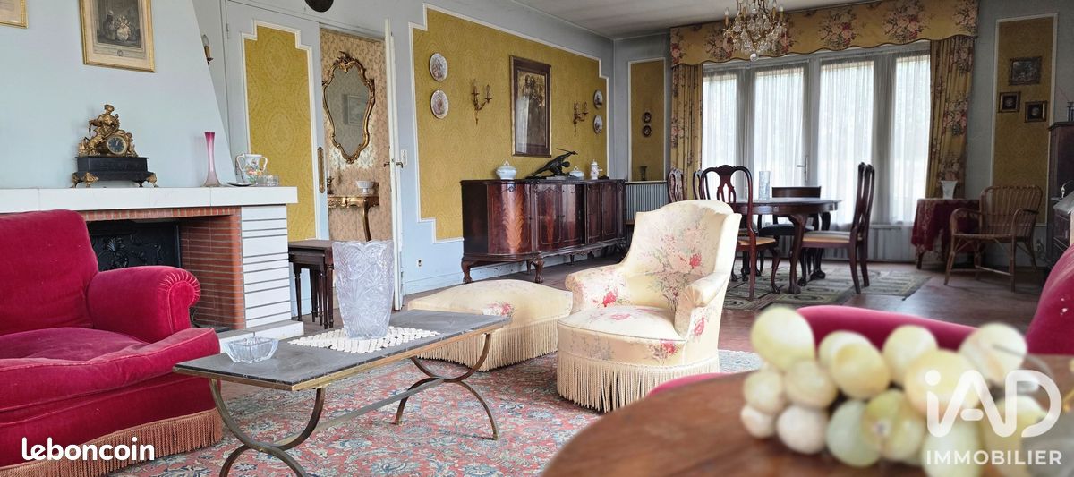 Maison 6 pièces 208 m² · à Dax · 208 m² · 220 000 €