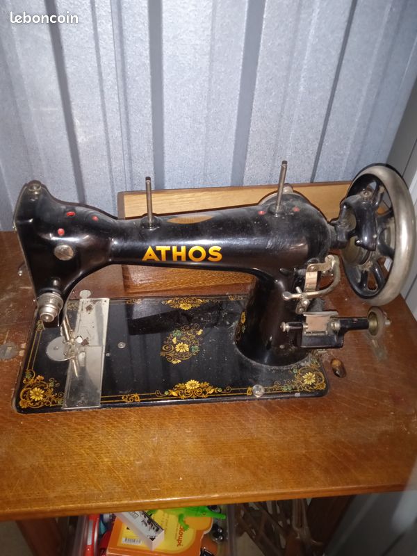 Machine à coudre (image 1)