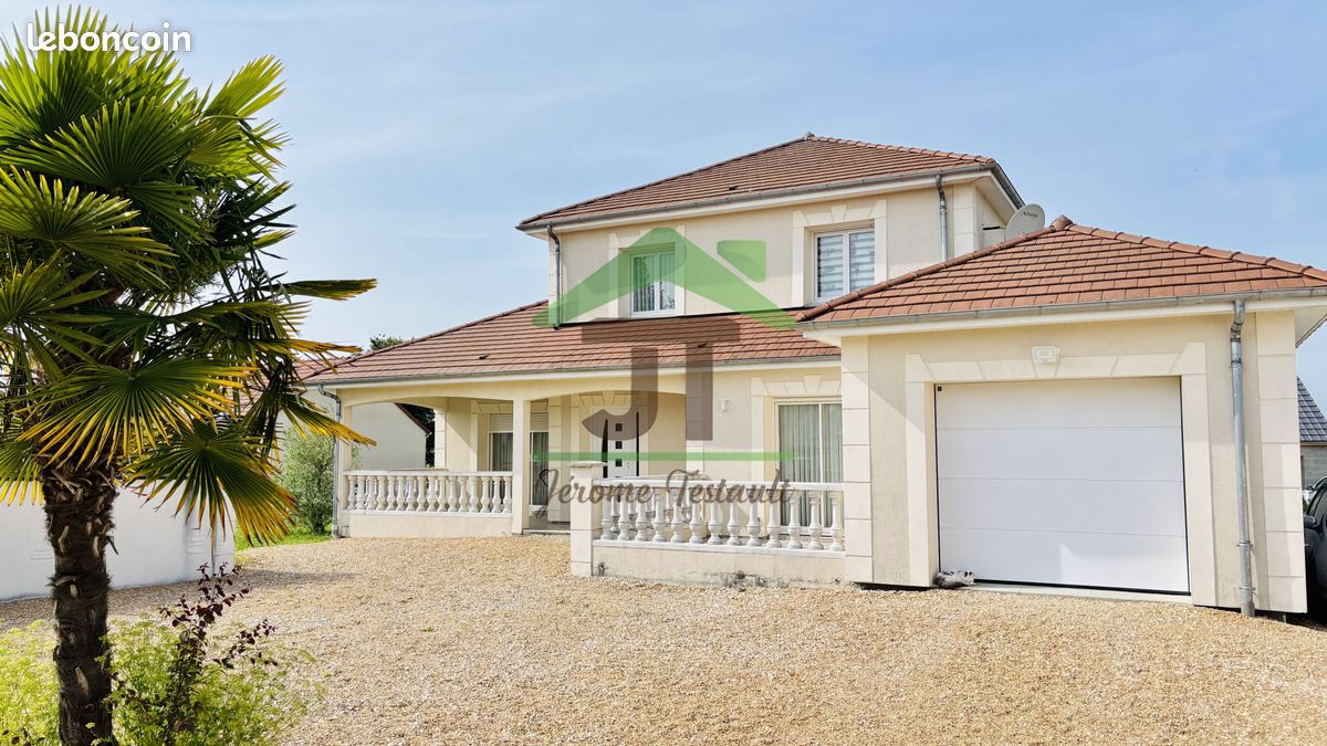 Maison 5 pièces 142 m² · à Châteaudun · 142 m² · 277 000 €