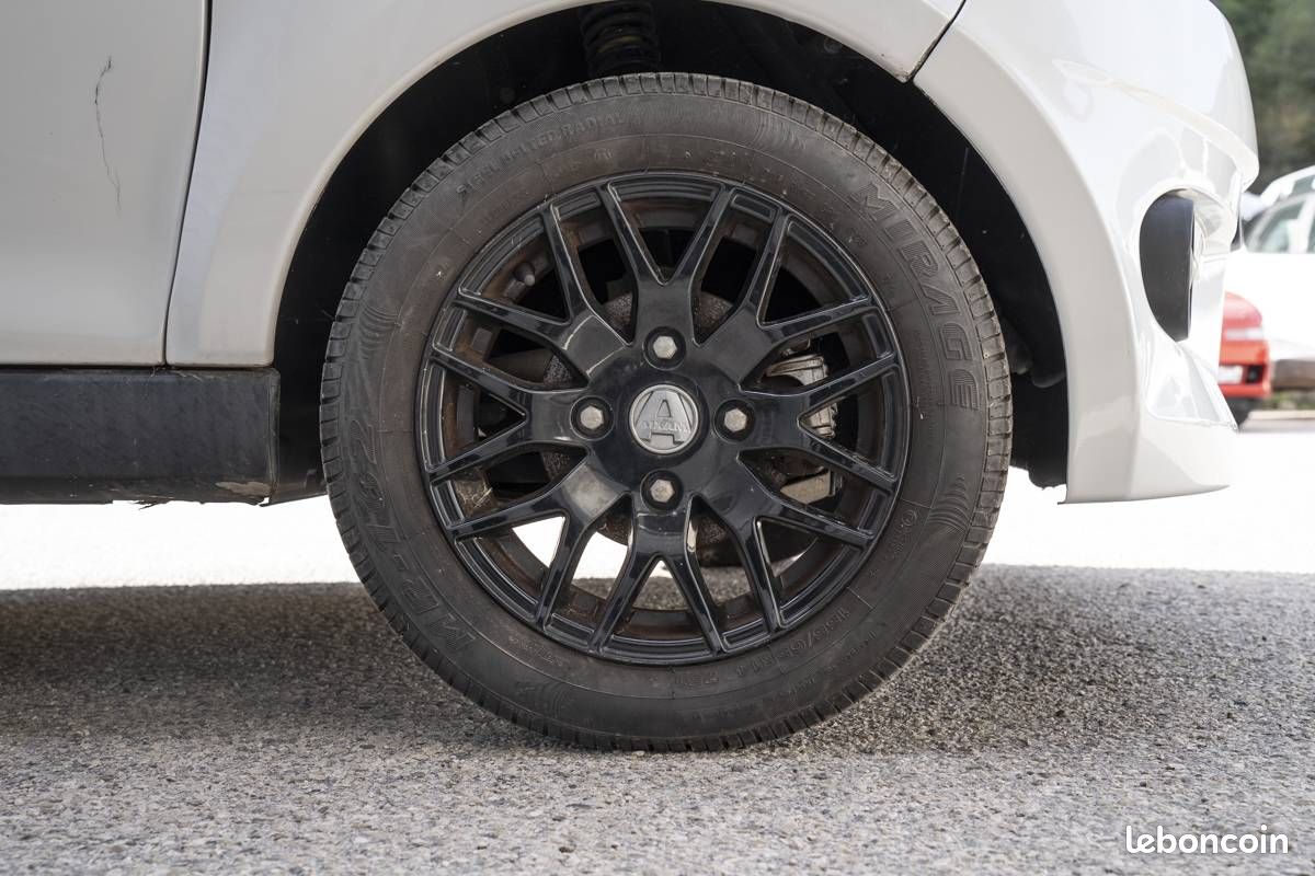 Aixam city coupe (image 9)