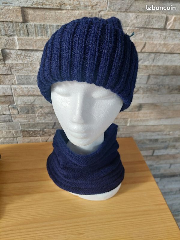 modele a tricoter bonnet marin bobby en laine archiduchesse