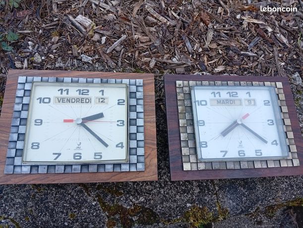 Lot De 2 Pendules Murales Formica Vedette JAZ – Vintage Années 50, Marron, Bois, Fonctionnent