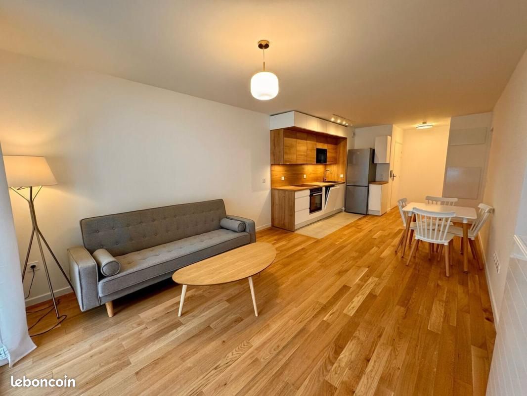 Appartement 2 pièces 48 m² · à Rueil-Malmaison · 48 m² · 1 350 €