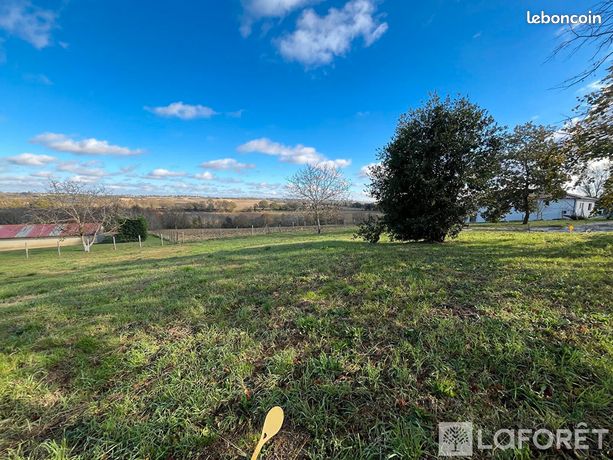 Terrain 600 m² SAINT PIERRE DE LAGES