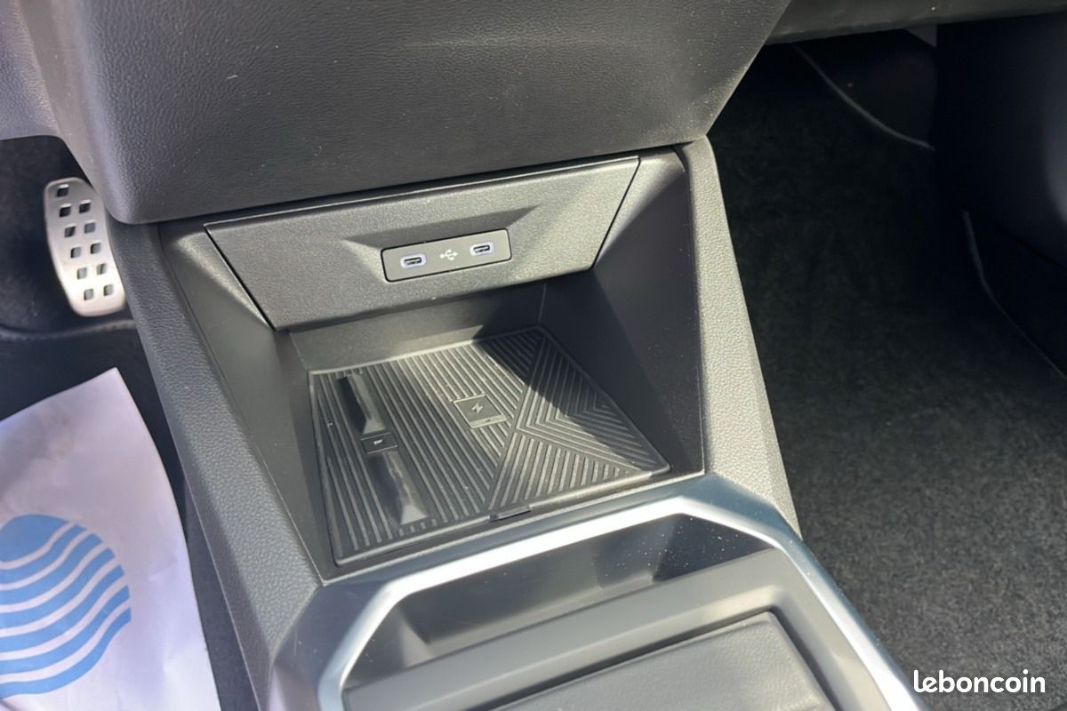 Renault Clio 6 E-TECH 160 ESPRIT ALPINE -5% (image 13)
