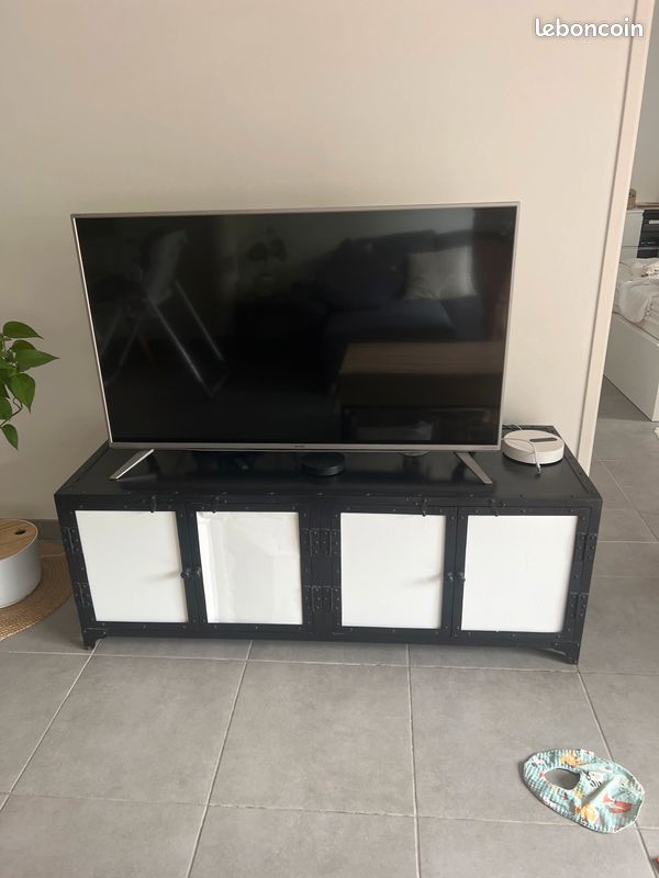 Mueble TV (image 1)