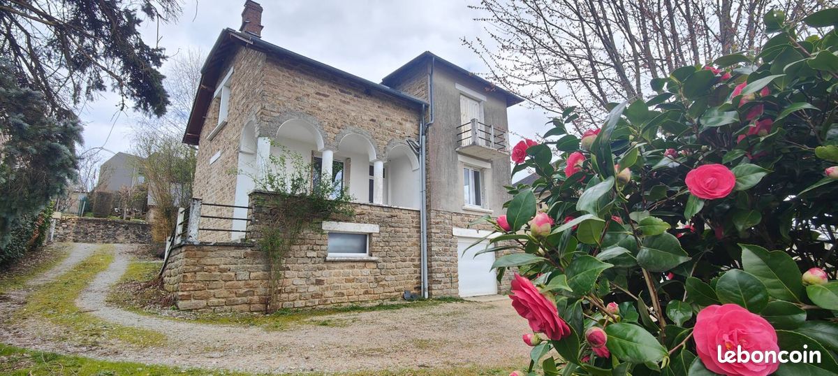 Maison 7 pièces 165 m² · à Seilhac · 165 m² · 169 800 €