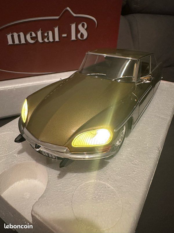 Citroën DS 21 Chapron le Leman Année de construction 1968 Métallique Or 1 18 | Compra online en