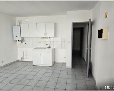 Location T2 Centre de Sarras