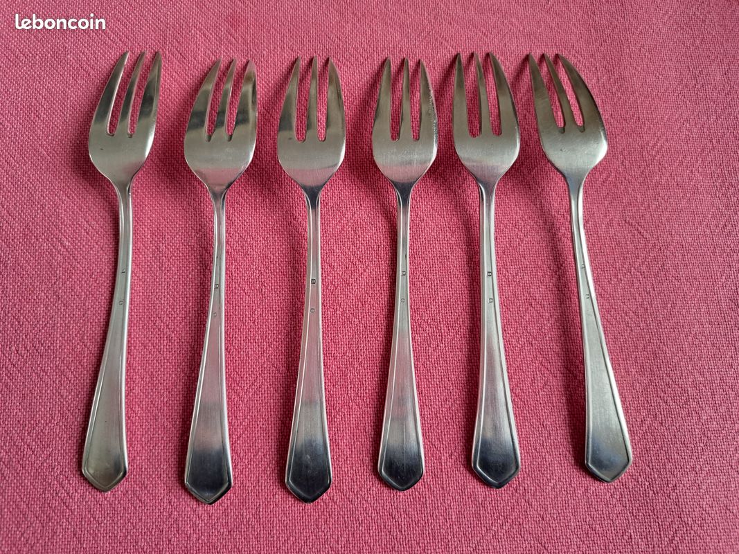 4 Fourchettes à Dessert Argentées S*F – Motif Perles – Métal Argenté Poinçons